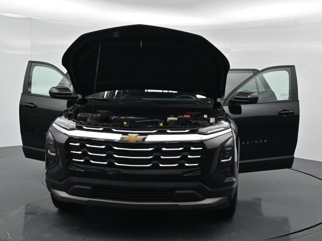 Used 2026 Chevrolet Equinox LT w/ Convenience Package II FWD image 37