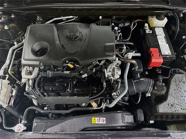 Used 2023 Toyota Camry SE image 9