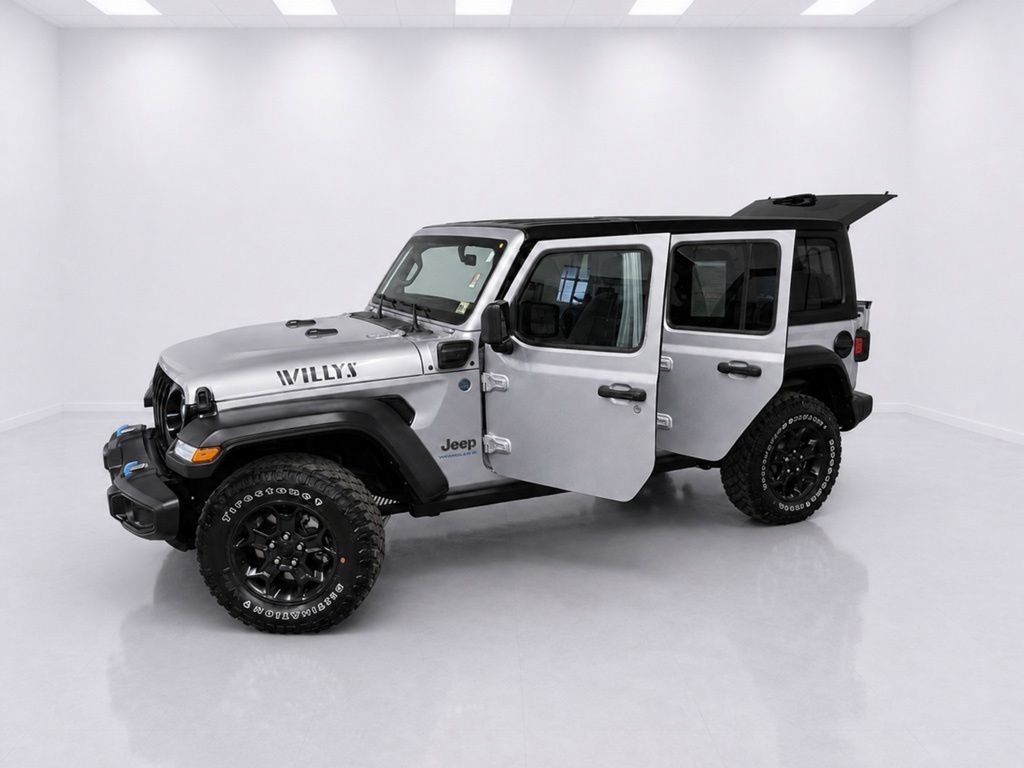 Used 2023 Jeep Wrangler Unlimited w/ Cold Weather Group AWD/4WD image 11