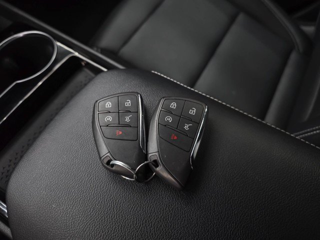 Used 2024 Chevrolet Blazer EV LT AWD/4WD image 39