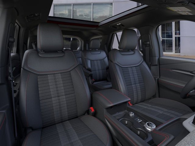 New 2026 Ford Explorer ST-Line w/ ST-Line Street Pack image 10