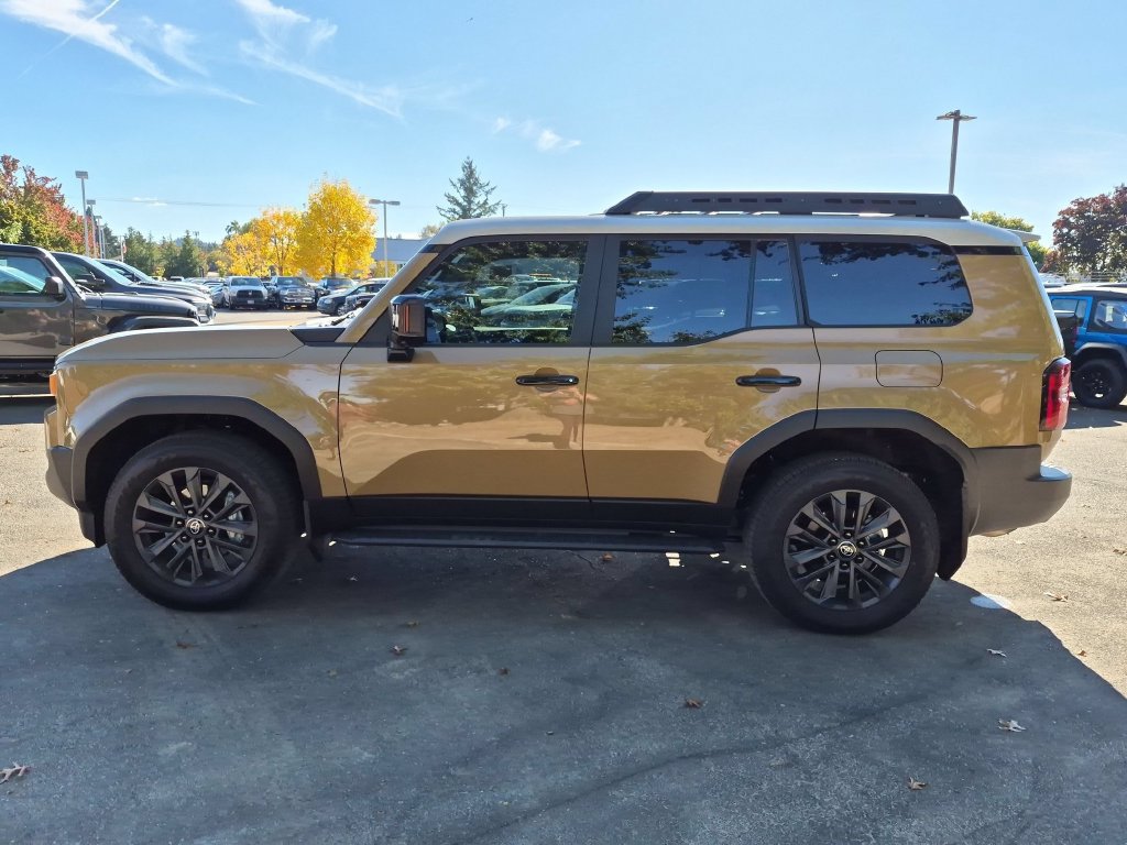 Used 2026 Toyota Land Cruiser w/ Premium Package AWD/4WD image 4