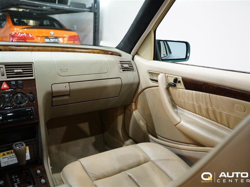Used 1999 Mercedes-Benz C 230 image 17