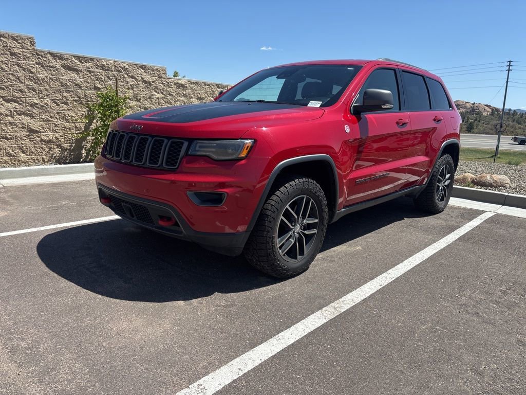 Used 2017 Jeep Grand Cherokee Trailhawk w/ Trailhawk Luxury Group AWD/4WD image 1