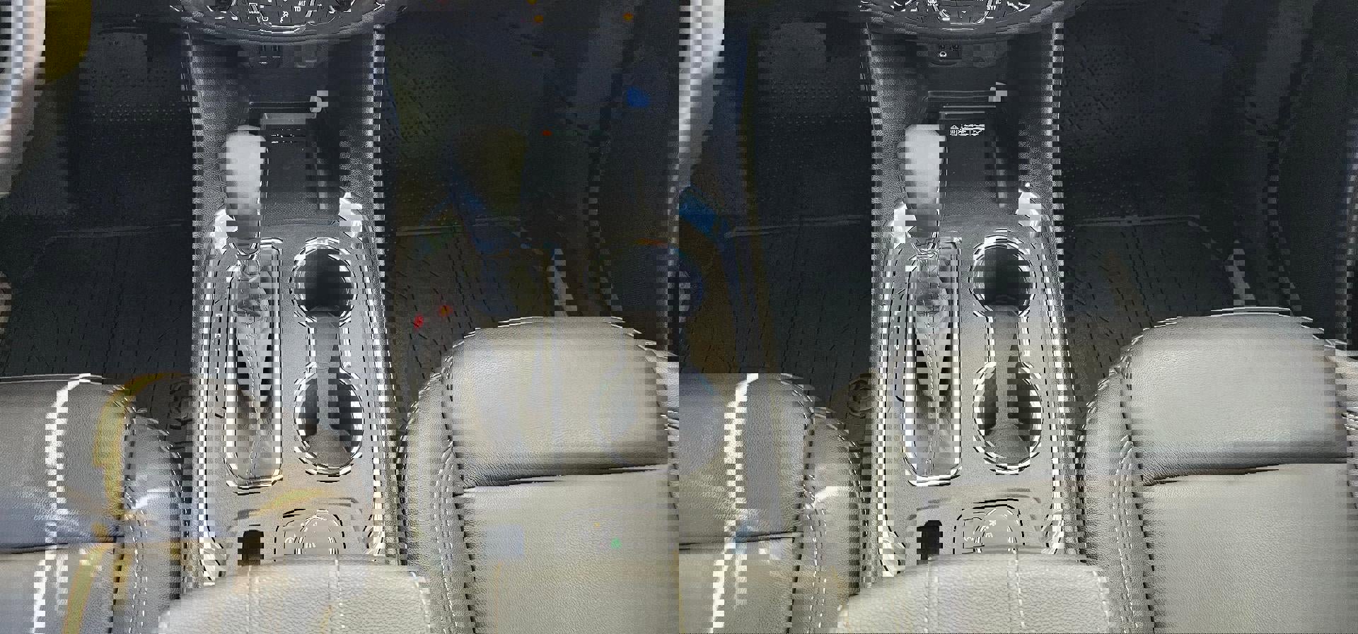 Certified 2023 Chevrolet Traverse LT w/ LPO, Floor Liner Package image 14