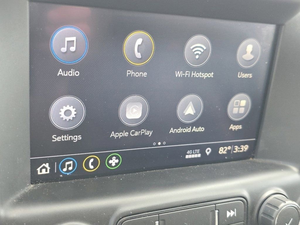 Used 2020 GMC Terrain SLT w/ Preferred Package AWD/4WD image 3