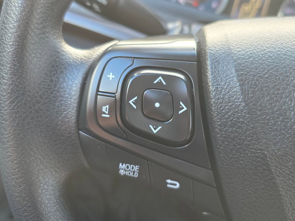 Used 2017 Toyota Camry LE image 15