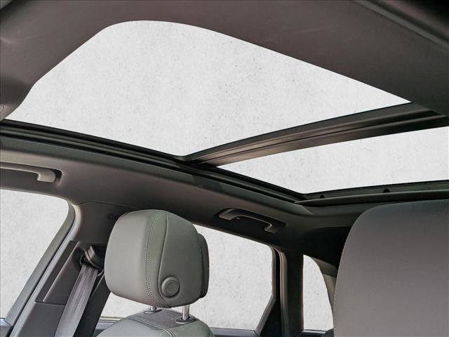 Used 2021 Audi Q3 2.0T Premium Plus w/ Premium Plus Package image 12