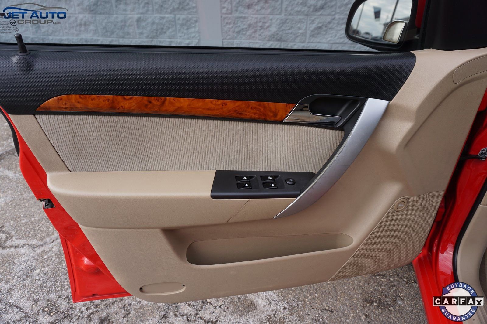 Used 2011 Chevrolet Aveo LT image 24