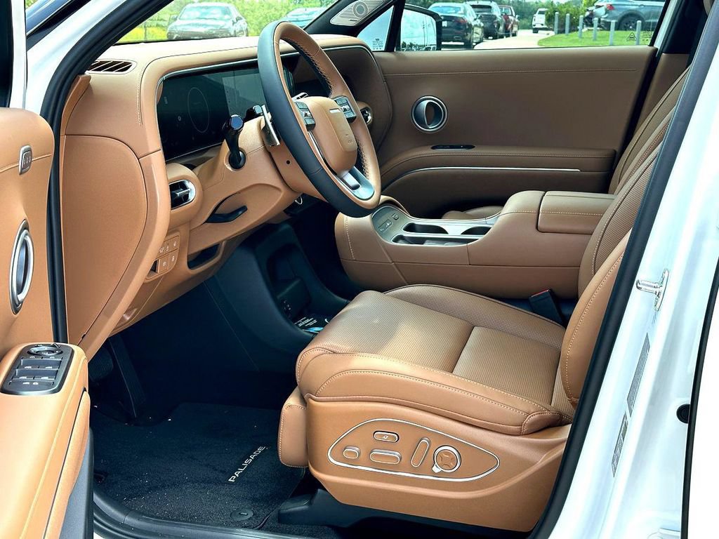 New 2026 Hyundai Palisade Calligraphy FWD image 11