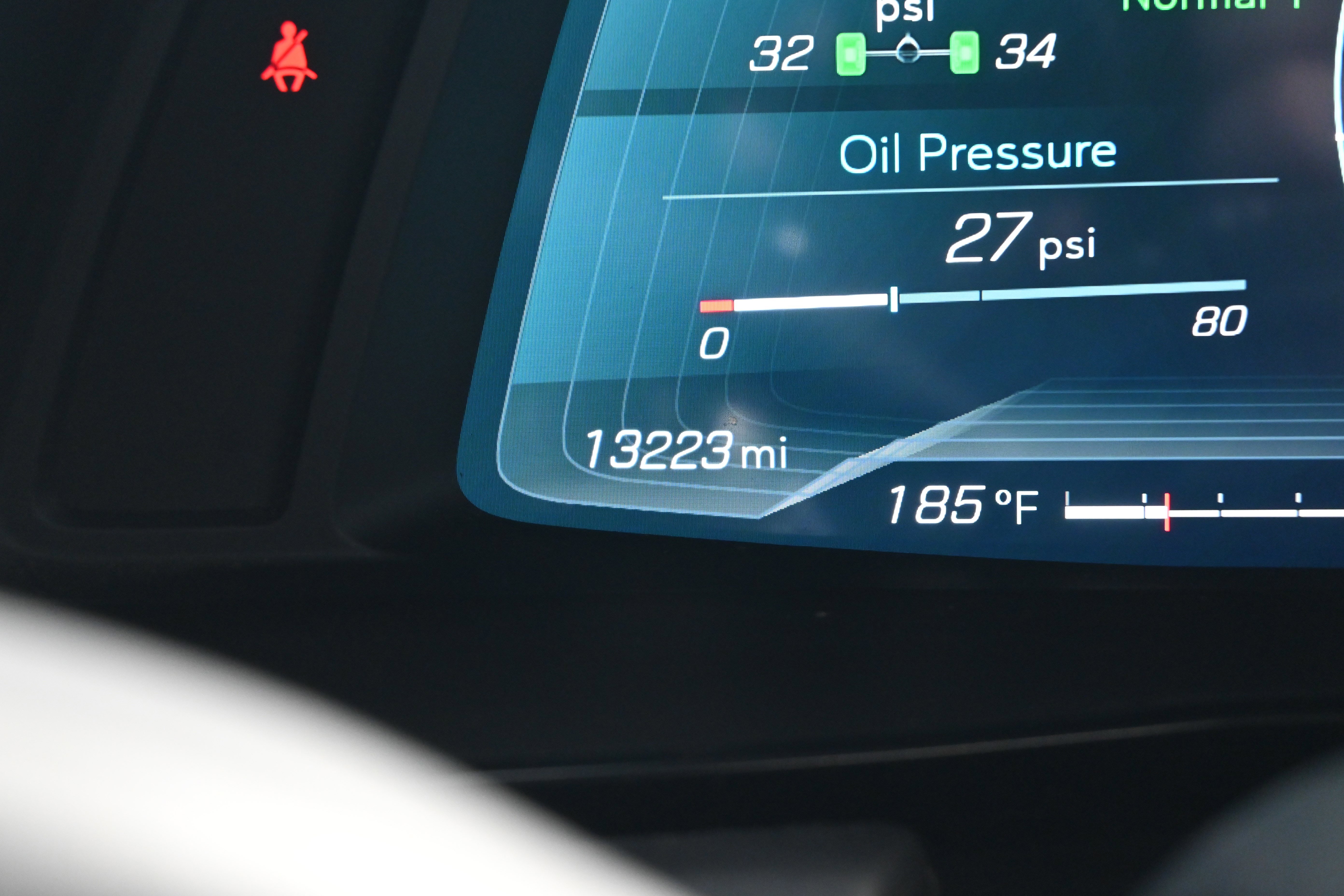 Used 2023 Chevrolet Corvette Stingray Premium Conv w/ Z51 Performance Package image 24