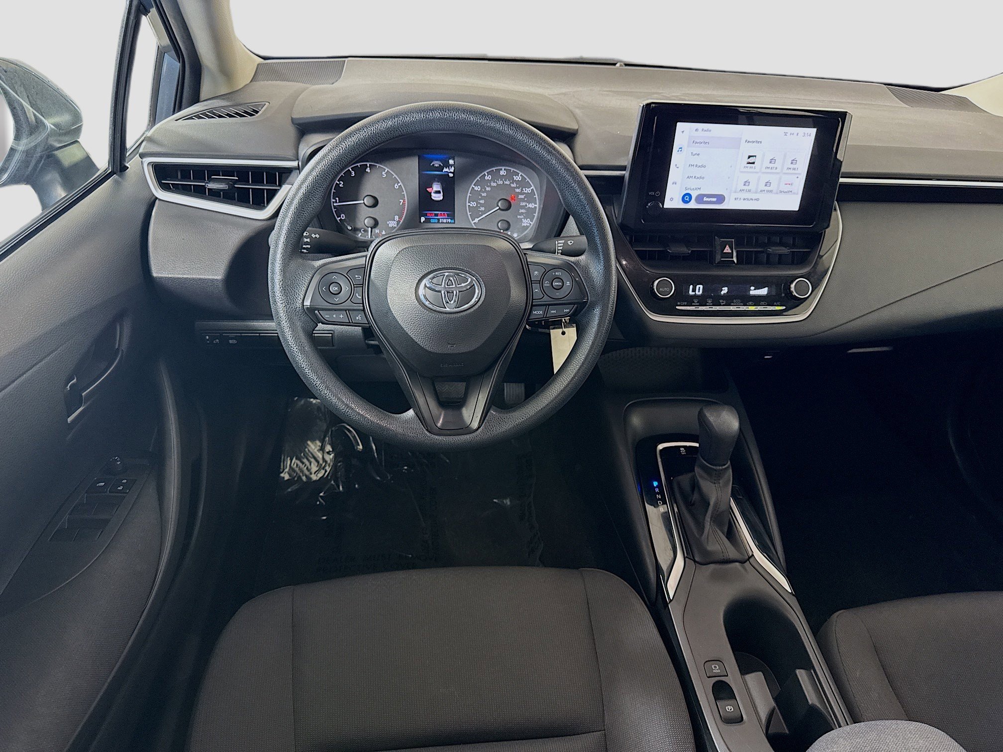 Used 2024 Toyota Corolla LE image 17