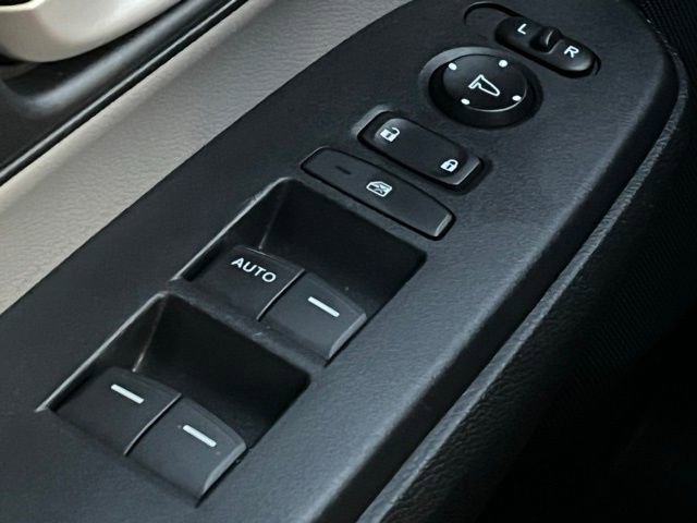 Used 2020 Honda CR-V LX image 32