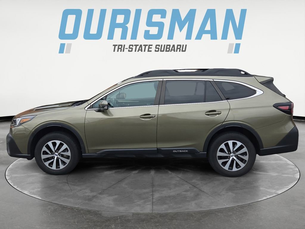 Certified 2022 Subaru Outback Premium image 3