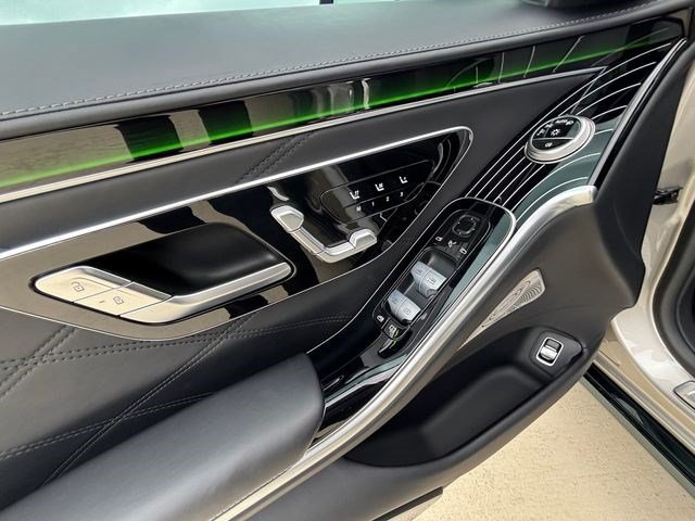 Used 2025 Mercedes-Benz Maybach S 580 4MATIC image 11