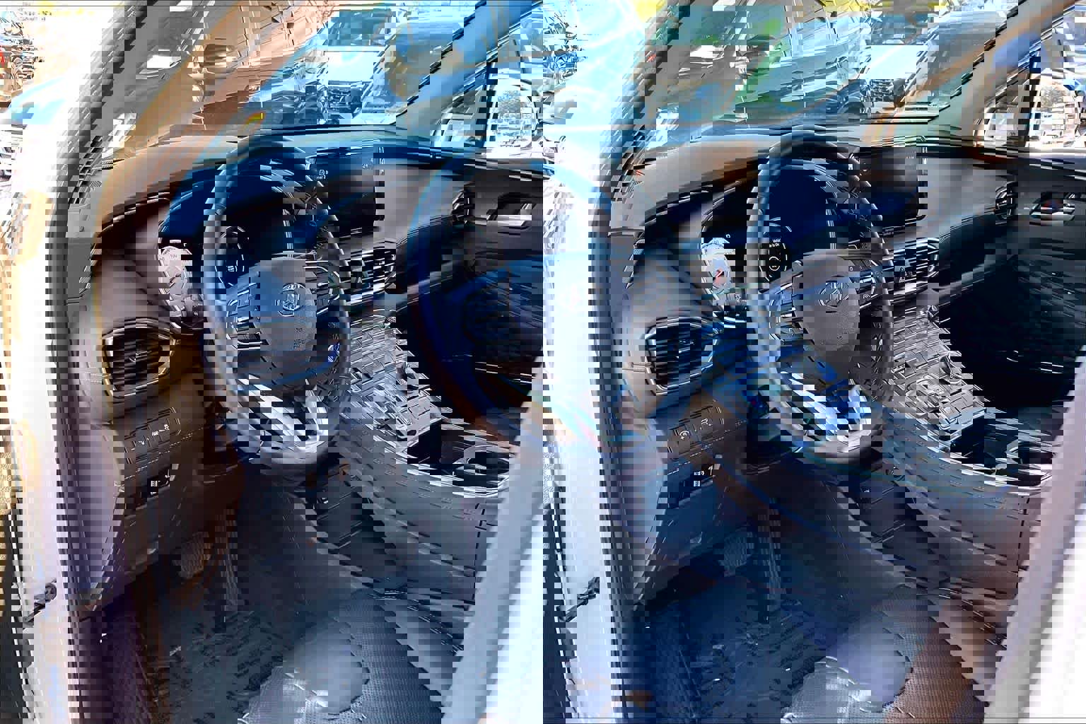 Used 2022 Hyundai Santa Fe SEL w/ Convenience + Premium Package image 17