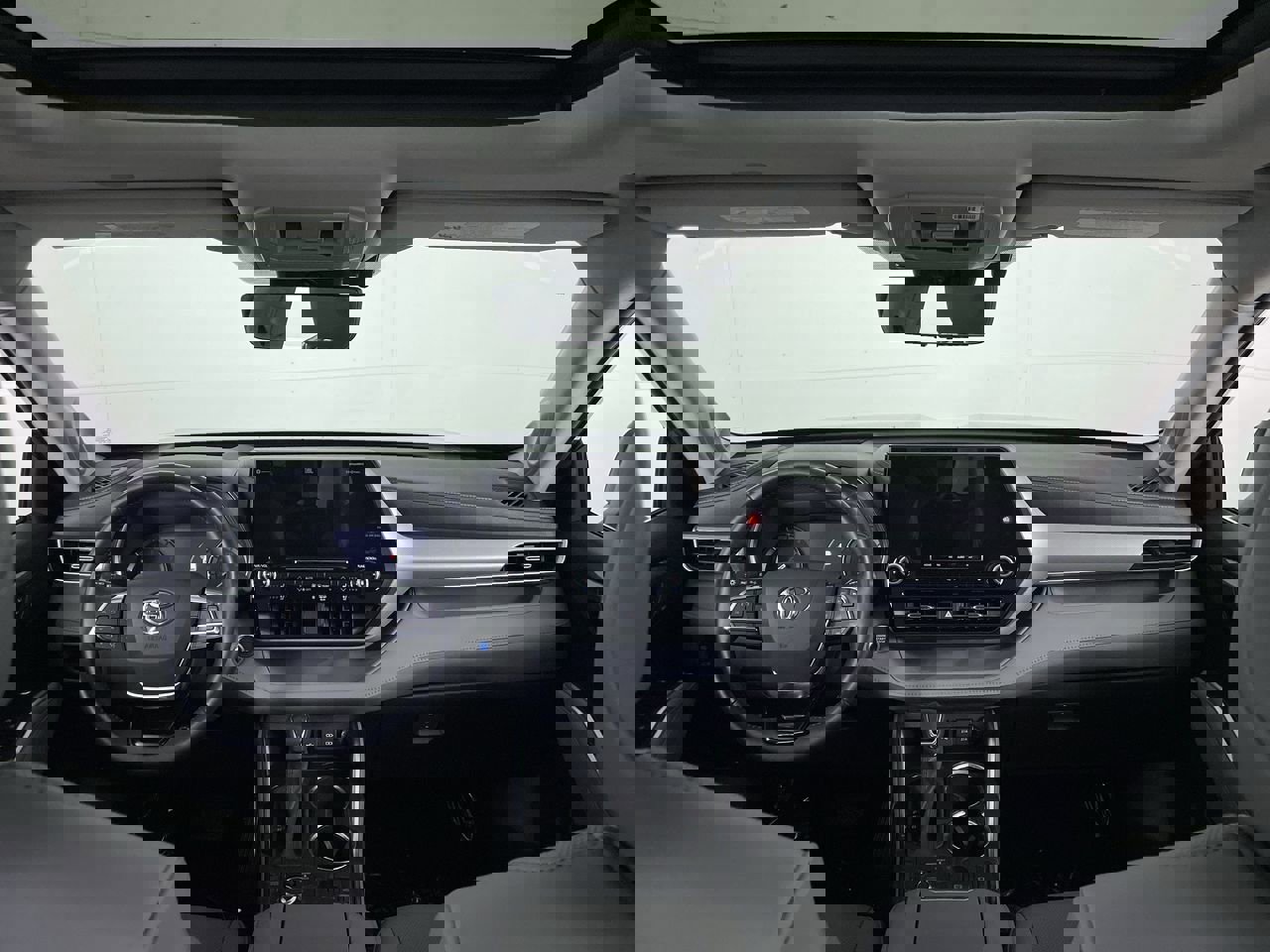 Used 2021 Toyota Highlander Platinum image 31