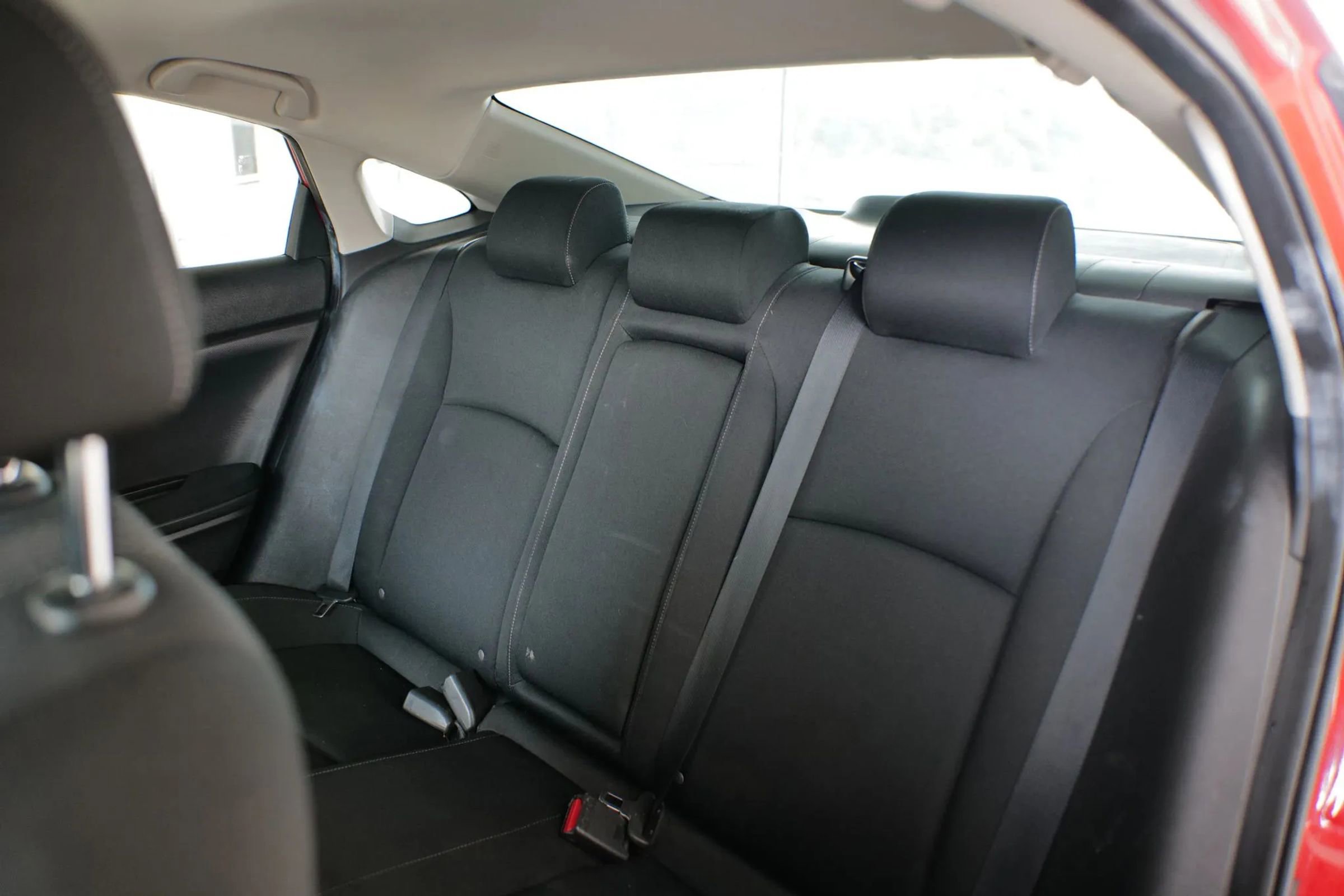 Used 2018 Honda Civic EX-T image 16