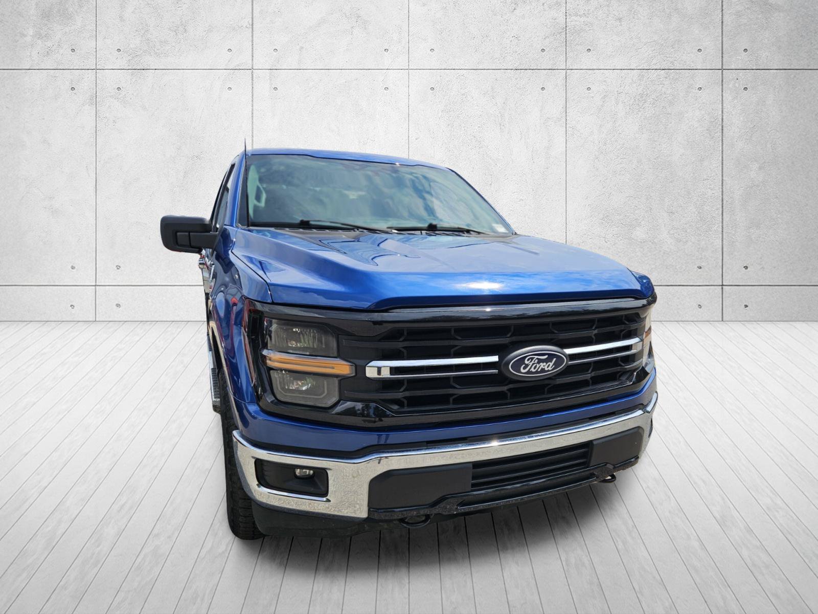 Used 2025 Ford F150 XLT w/ Equipment Group 301A Standard AWD/4WD image 4