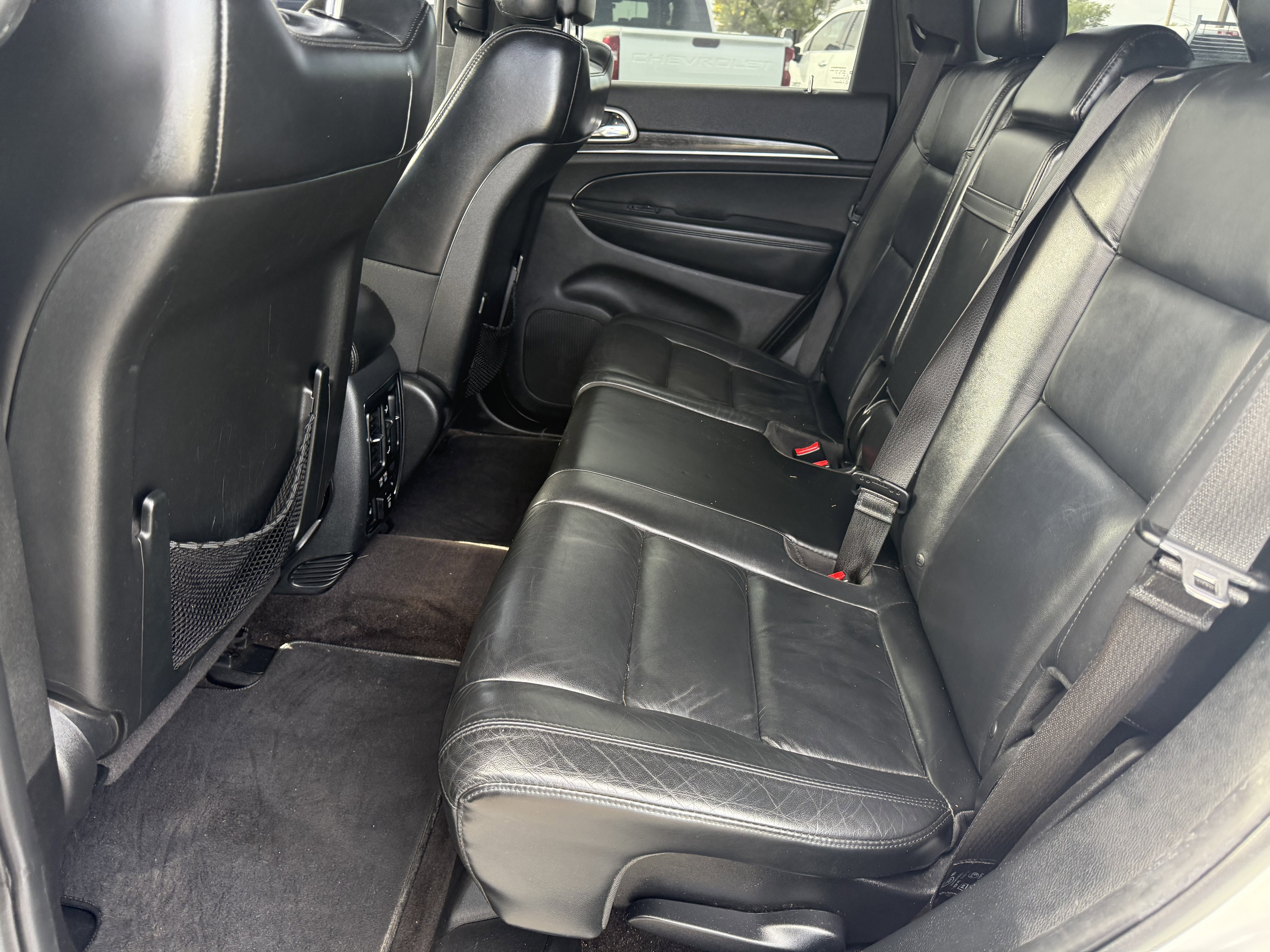 Used 2018 Jeep Grand Cherokee Limited w/ Trailer Tow Group IV AWD/4WD image 8