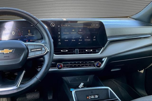 Used 2026 Chevrolet Equinox LT w/ Convenience Package II AWD/4WD image 9