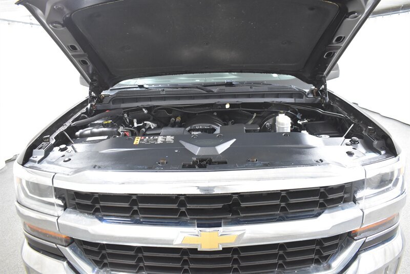 Used 2019 Chevrolet Silverado 1500 LT w/ All Star Edition AWD/4WD image 34