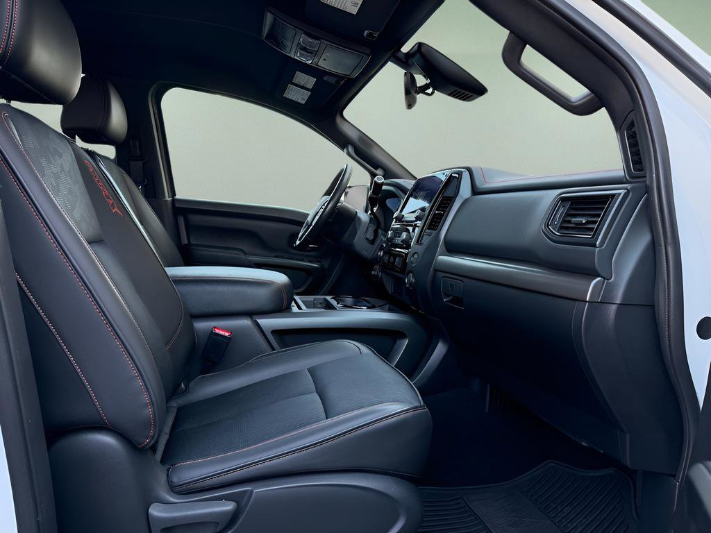 Certified 2024 Nissan Titan PRO-4X image 15