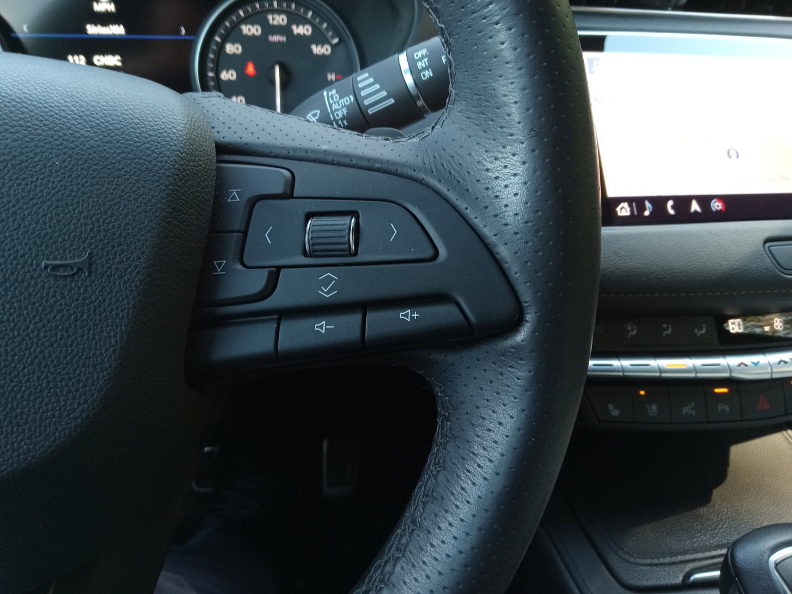 Used 2019 Cadillac XT4 Sport AWD/4WD image 23