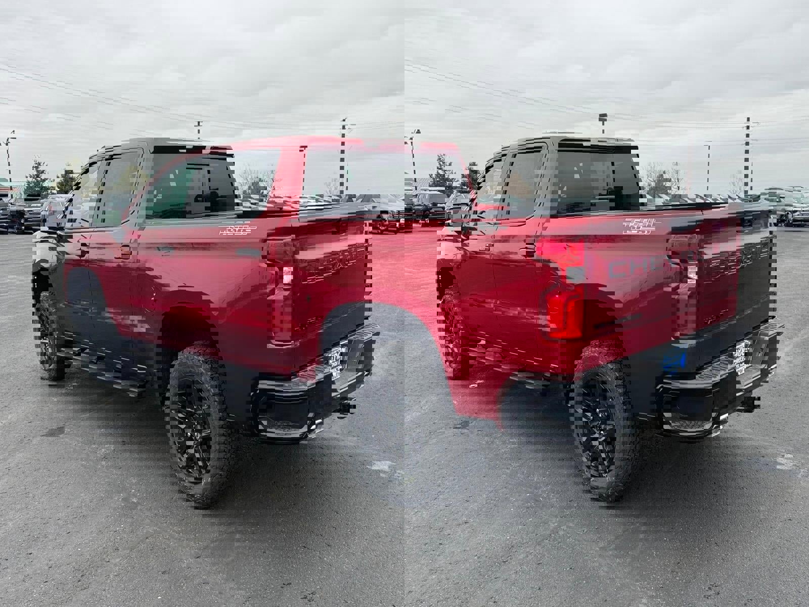 New 2026 Chevrolet Silverado 1500 LT Trail Boss w/ Convenience Package II image 2