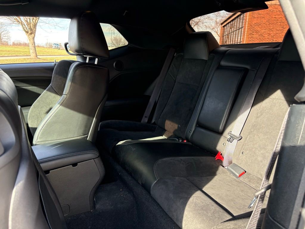 Used 2023 Dodge Challenger R/T w/ Plus Package image 42