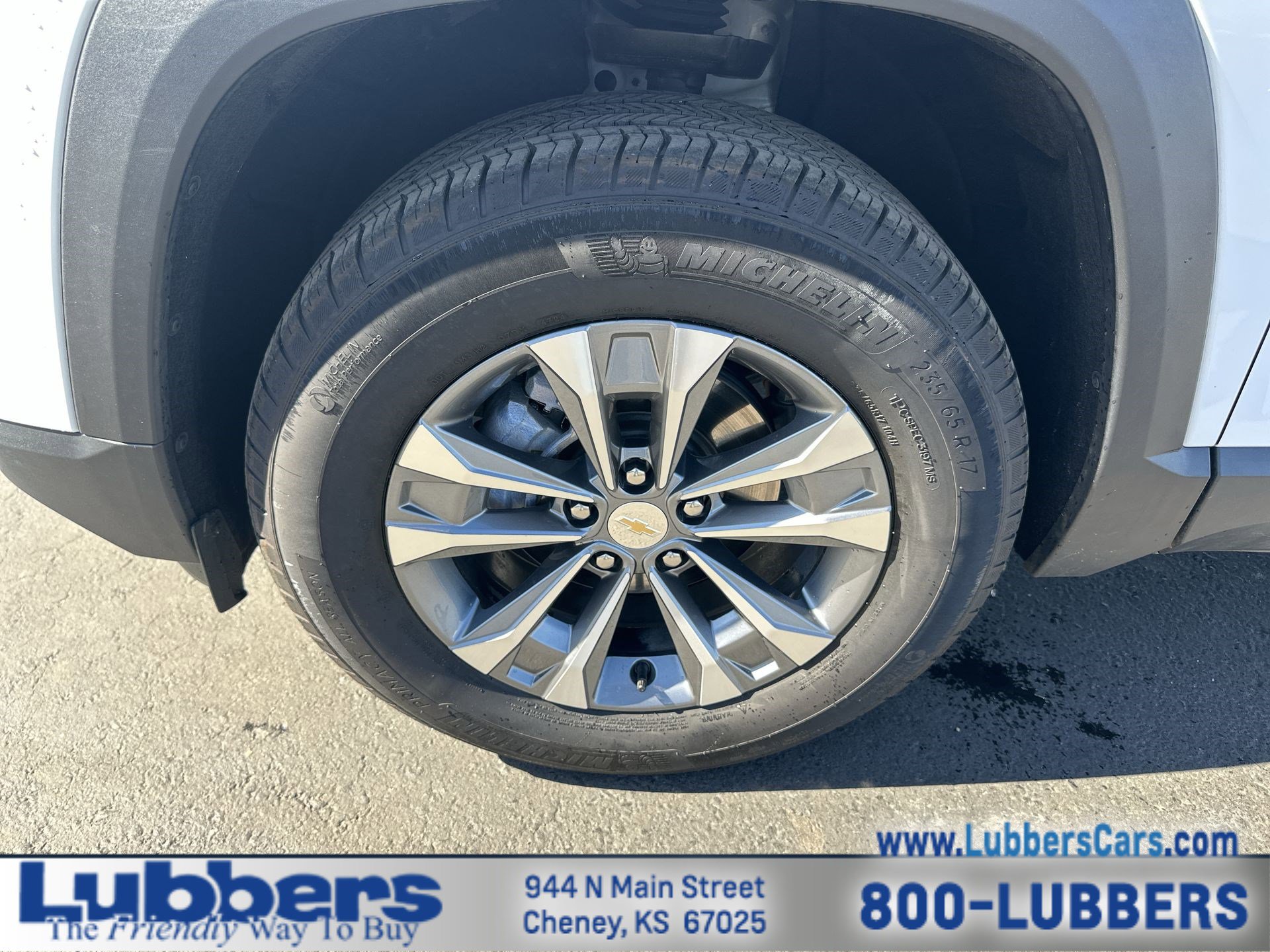 Used 2025 Chevrolet Equinox LT AWD/4WD image 10