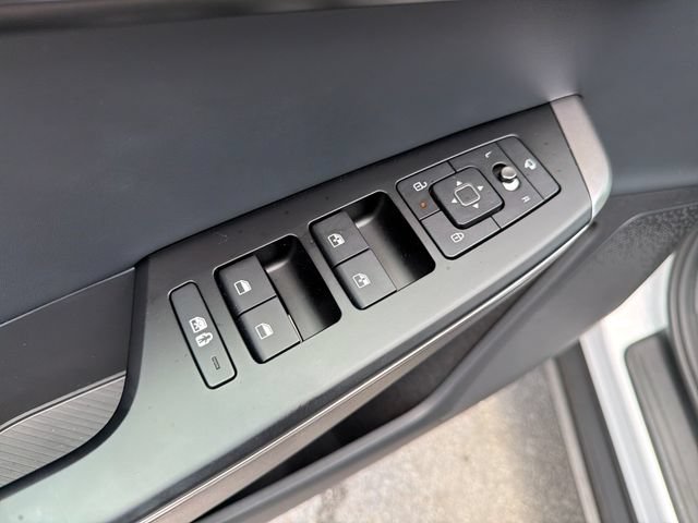 New 2026 Kia EV6 Light RWD image 17