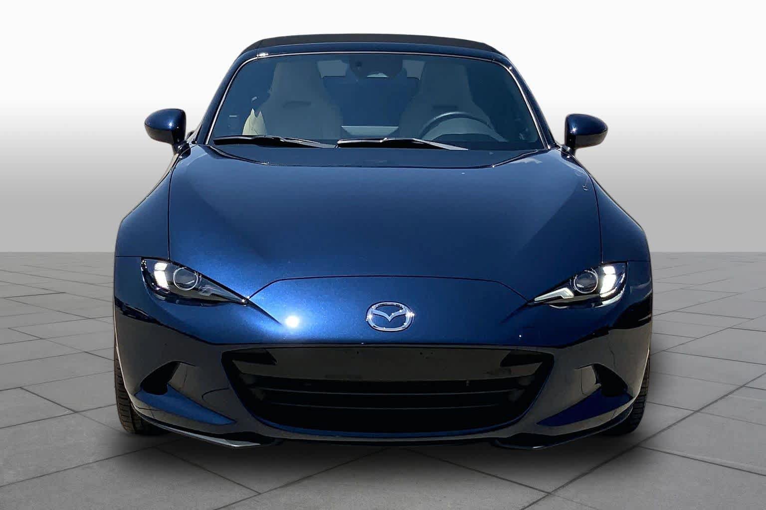 Certified 2025 MAZDA MX-5 Miata Grand Touring RWD image 4