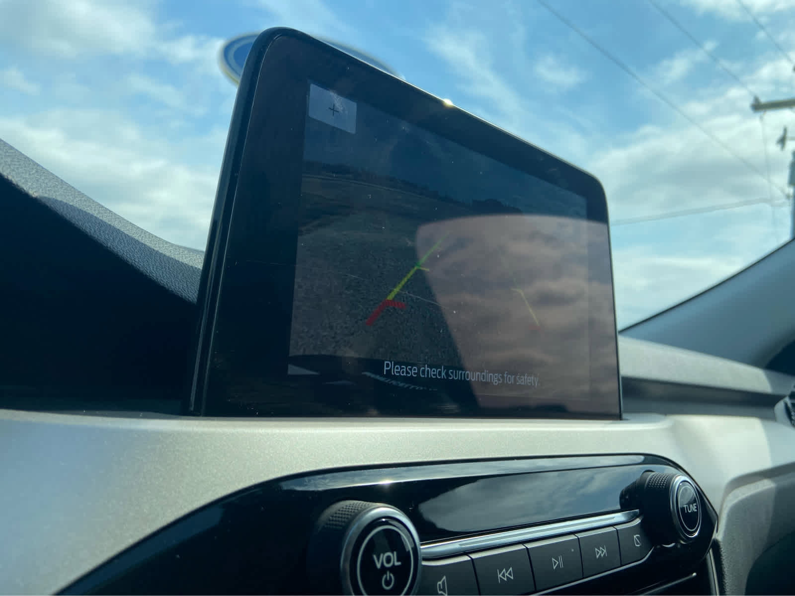 Used 2022 Ford Escape SE w/ Convenience Package image 32