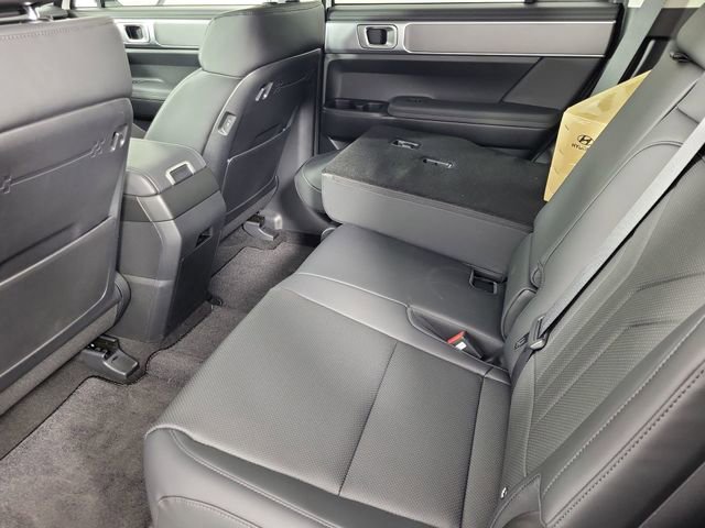 Certified 2025 Hyundai Santa Fe XRT AWD/4WD image 16