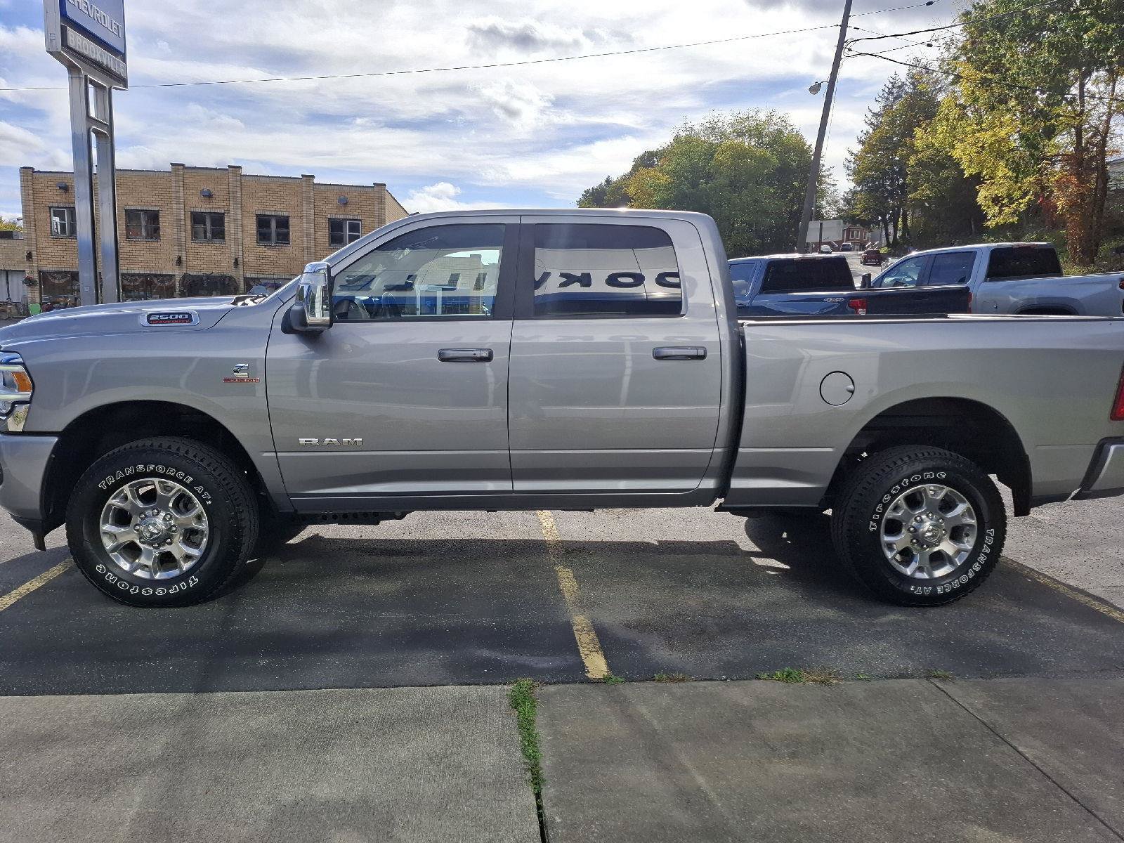 Used 2024 RAM 2500 Laramie w/ Safety Group AWD/4WD image 4