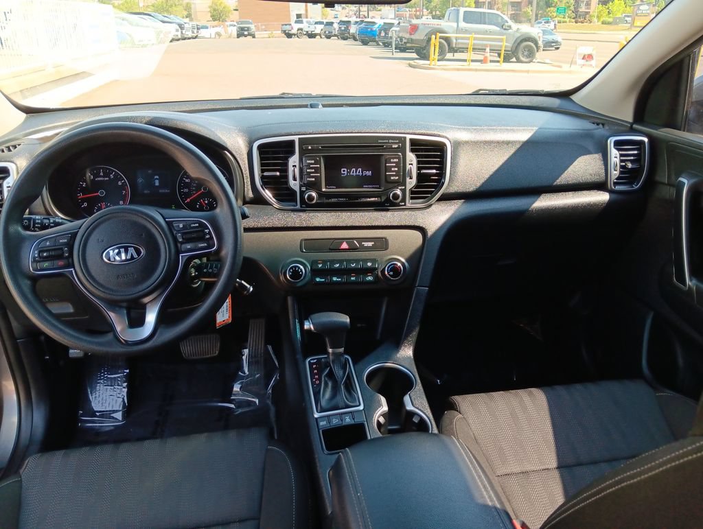 Used 2017 Kia Sportage LX AWD/4WD image 12