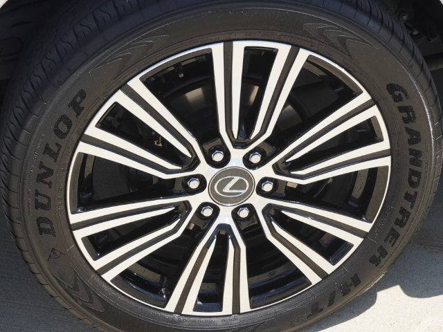Used 2025 Lexus LX 700h Luxury w/ Appearance Package AWD/4WD image 12