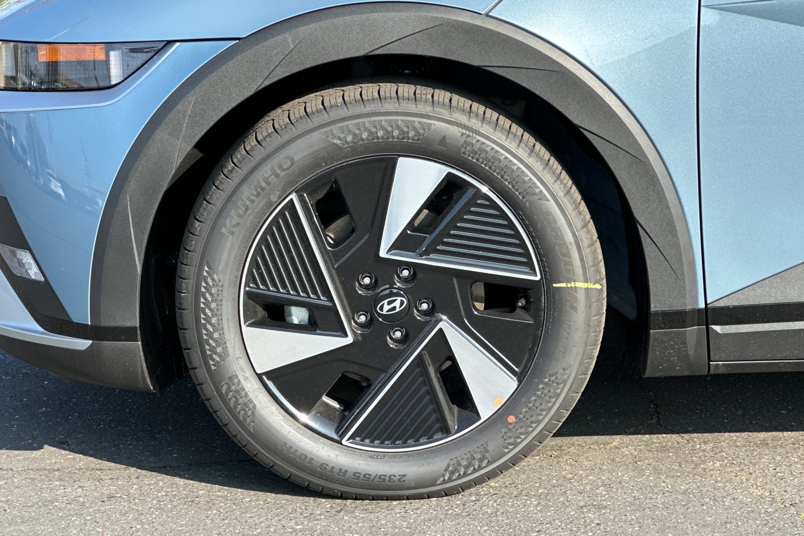 New 2026 Hyundai Ioniq 5 SE image 26