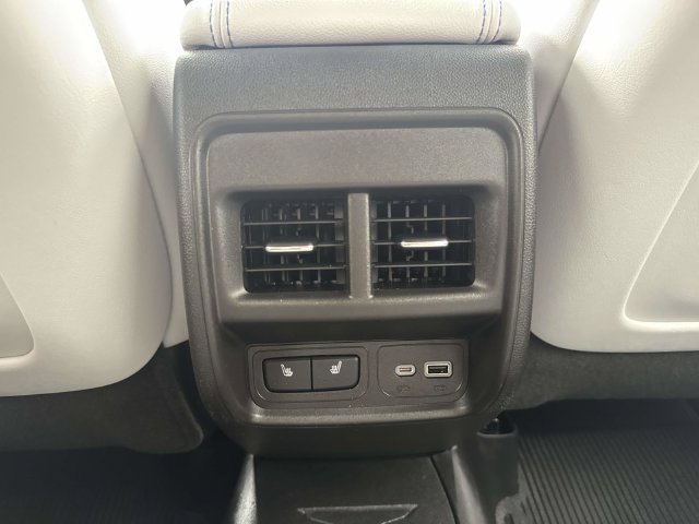 Certified 2024 Cadillac XT4 Sport AWD/4WD image 32