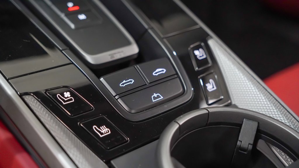 New 2025 Porsche 911 Carrera image 31