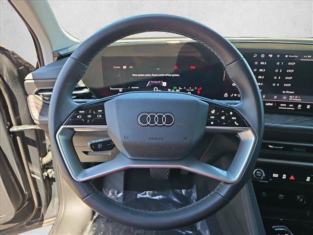 Certified 2025 Audi Q5 Premium w/ Premium Plus AWD/4WD image 14