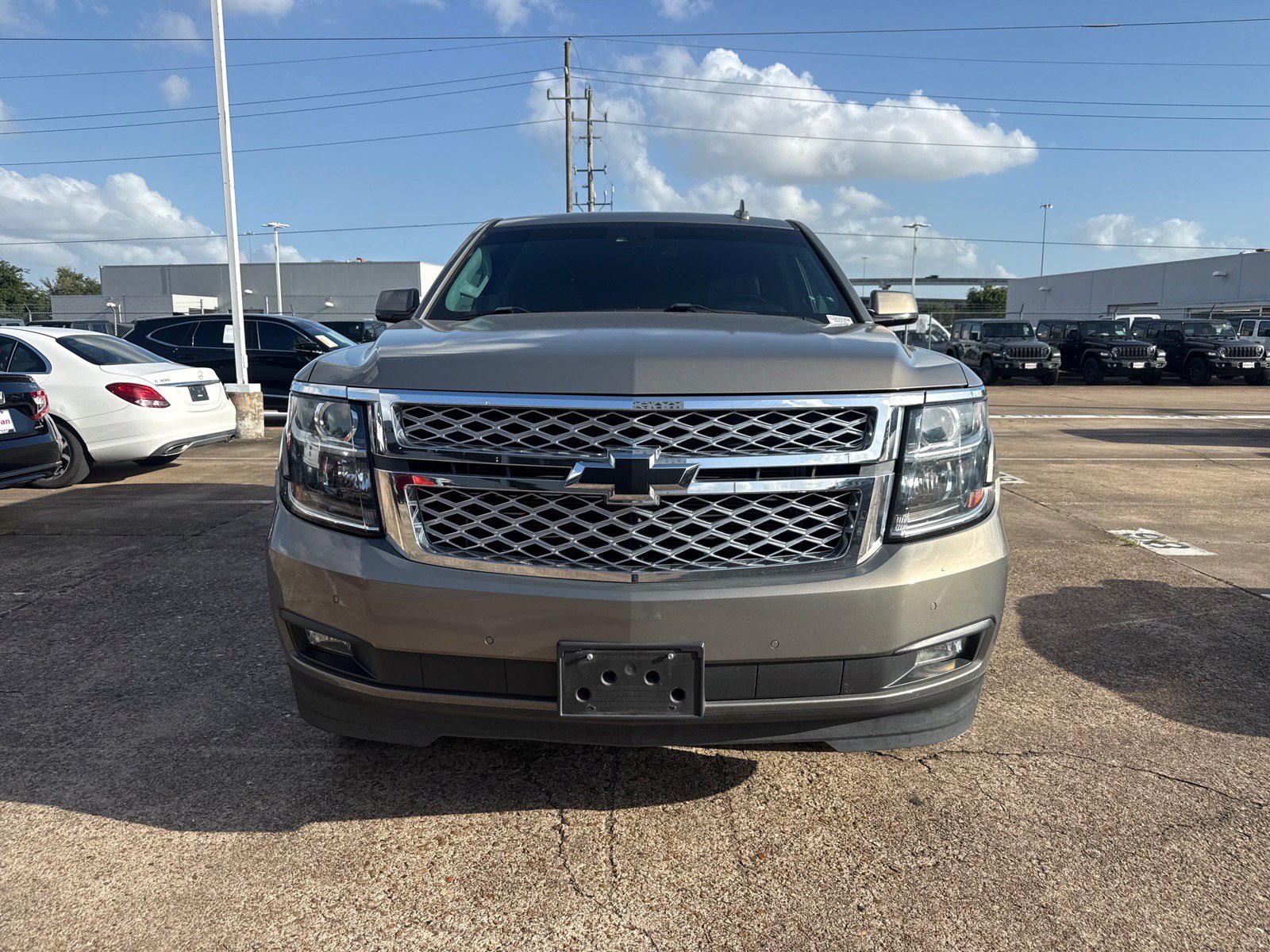 Used 2017 Chevrolet Tahoe LT AWD/4WD image 2