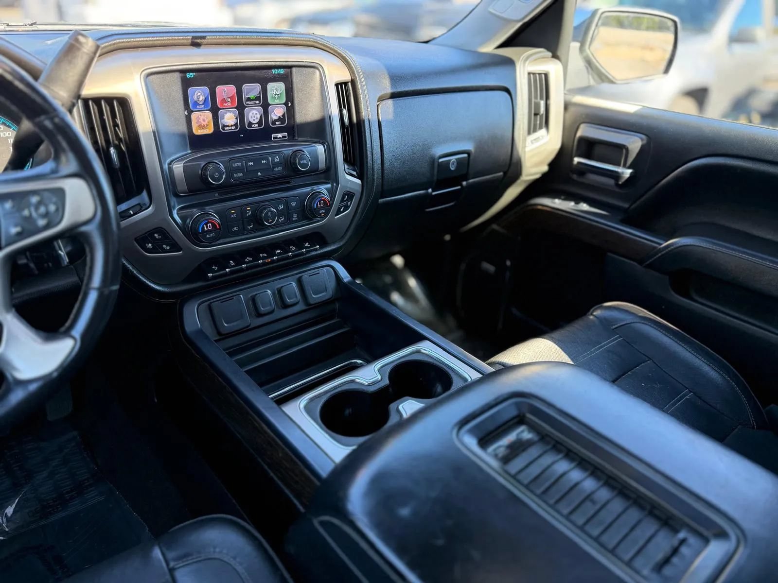 Used 2017 GMC Sierra 1500 Denali w/ Denali Ultimate Package AWD/4WD image 21