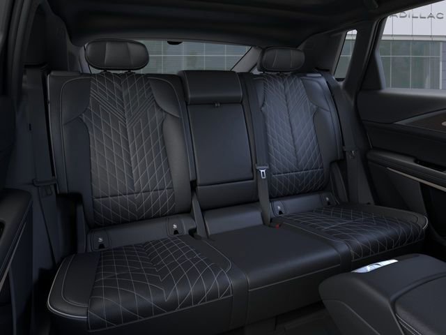 New 2026 Cadillac Lyriq V AWD/4WD image 17