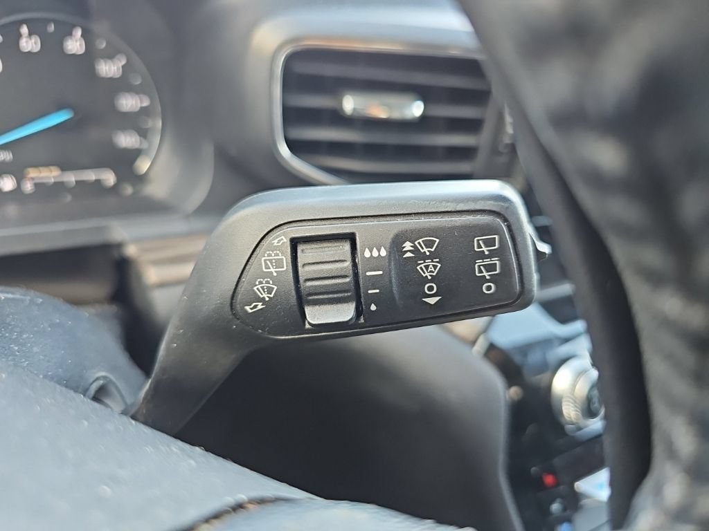 Used 2022 Ford Explorer Limited w/ Equipment Group 301A RWD image 34
