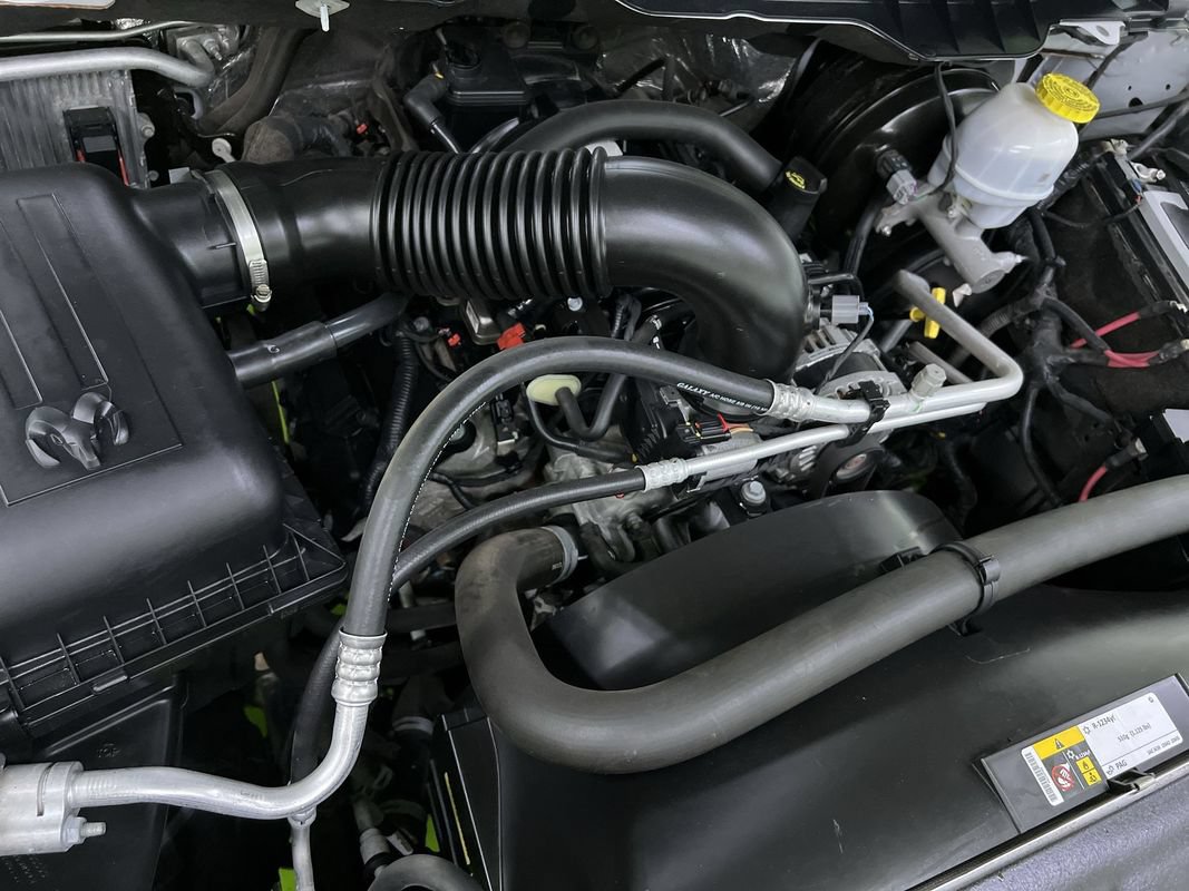 Used 2022 RAM 1500 Classic SLT AWD/4WD image 29