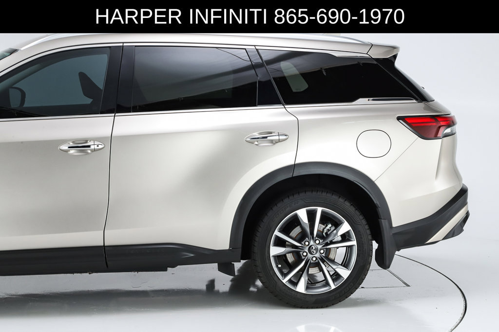 Used 2024 INFINITI QX60 Luxe FWD image 4