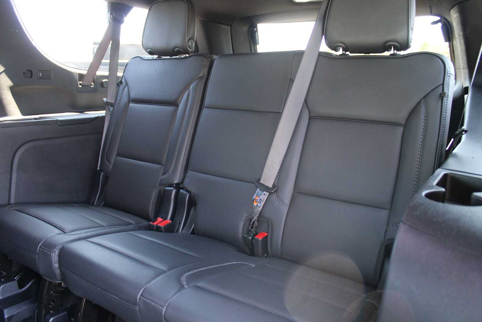 Certified 2025 GMC Yukon XL Denali AWD/4WD image 11