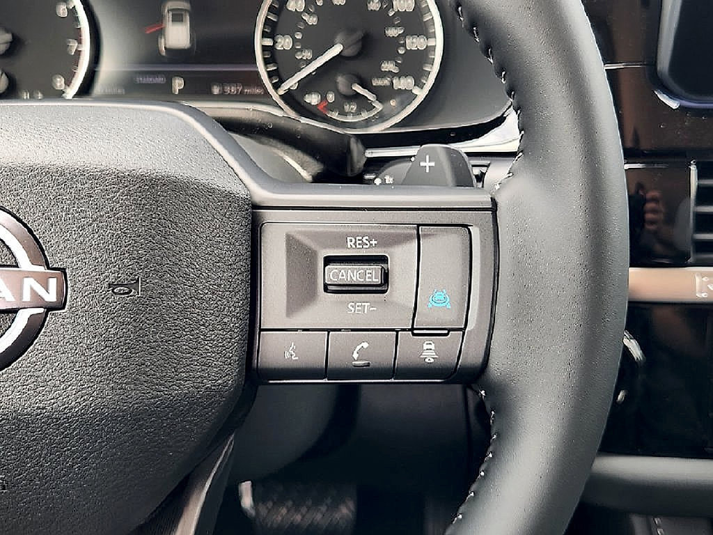 New 2026 Nissan Pathfinder SV FWD image 30